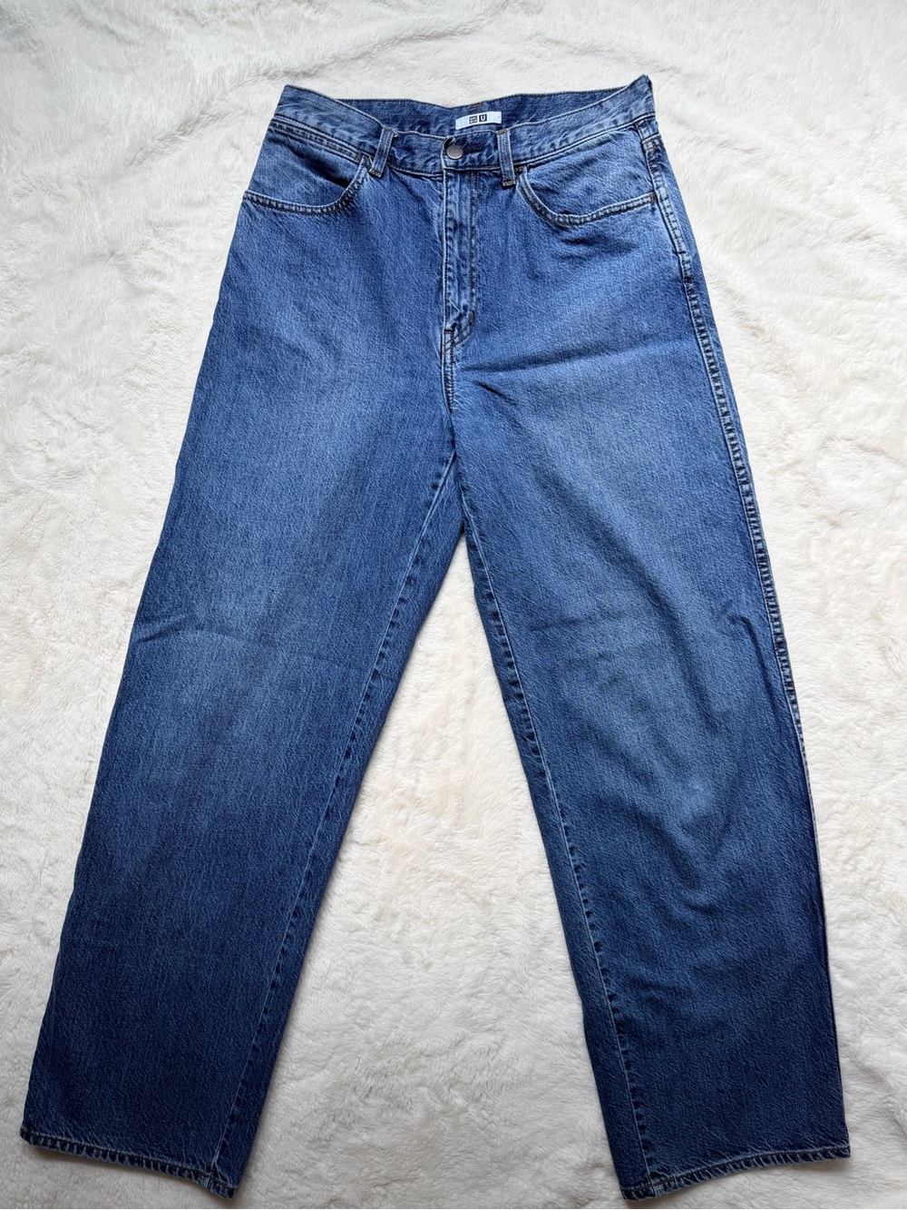 Uniqlo Women’s Straight Jeans in Deep Blue Denim